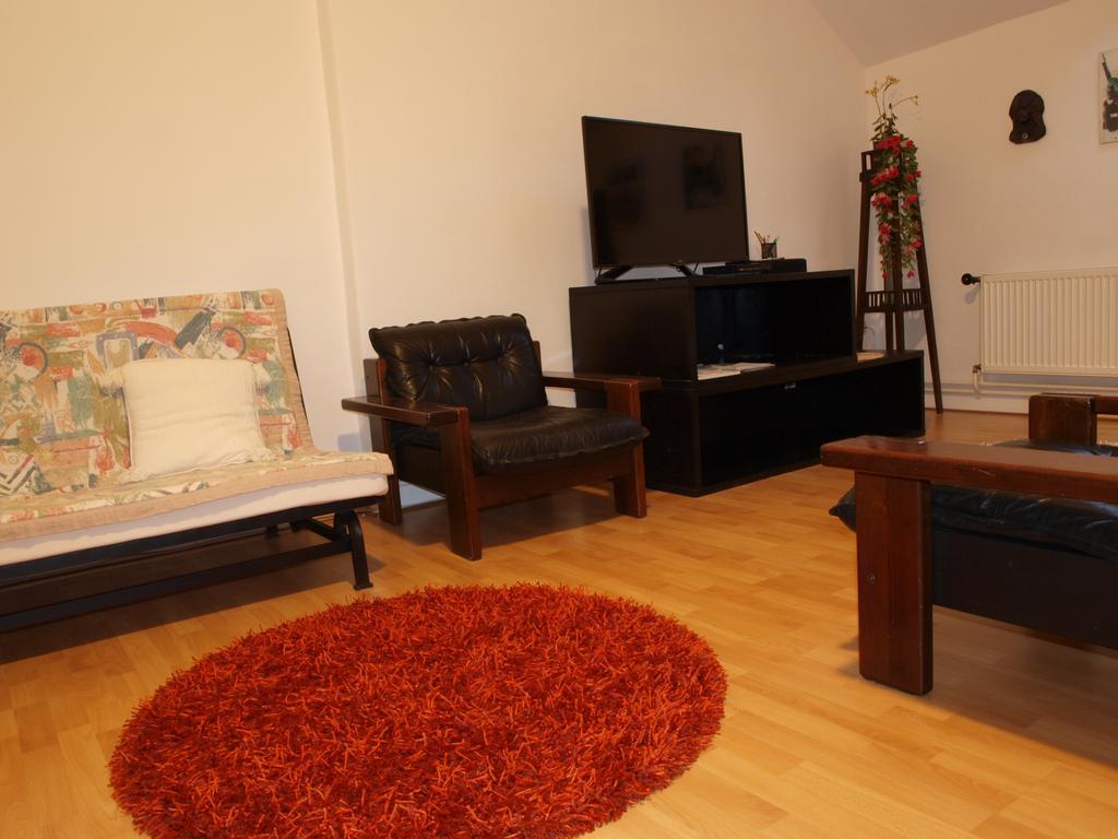 Attic Center Appartement *